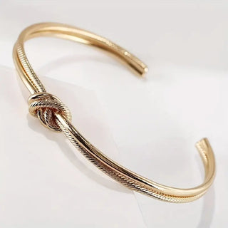 Love Tie Bangle