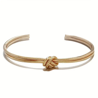 Love Tie Bangle